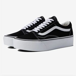 Vans Black & White Platform Old Skool Sneakers - Women's
